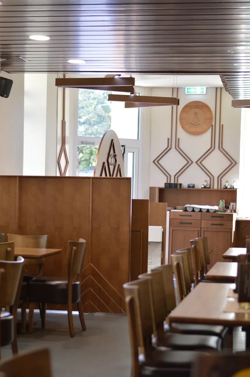 Restaurant Dinar